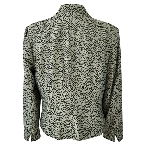 Women’s Green & Black Zebra Print Blazer Size 12 Single Breast R.Q.T - Picture 2 of 7